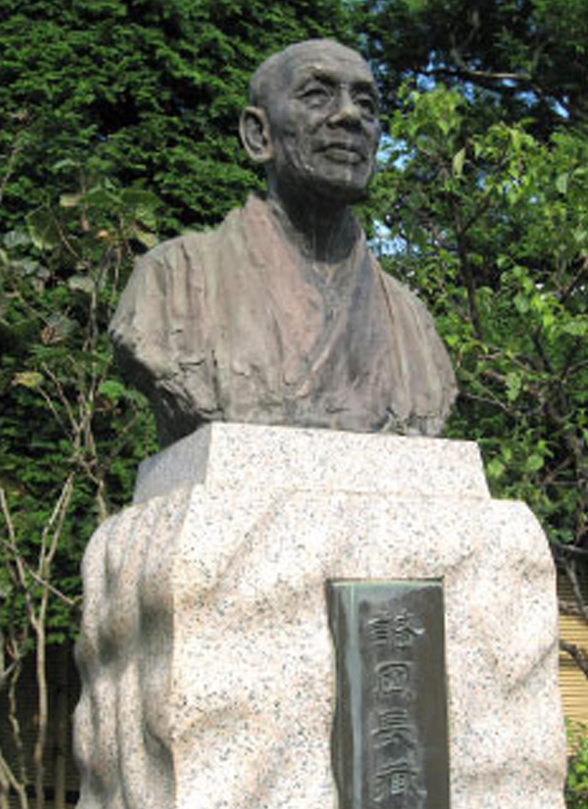 諸岡長蔵胸像